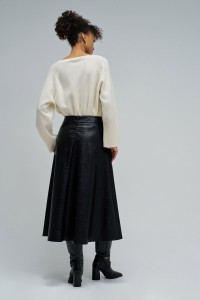 FALDA MIDI EFECTO PIEL CON CINTUR�N