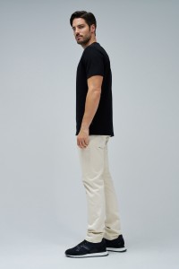 CAMISETA CON TEXTURA