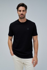 CAMISETA CON TEXTURA