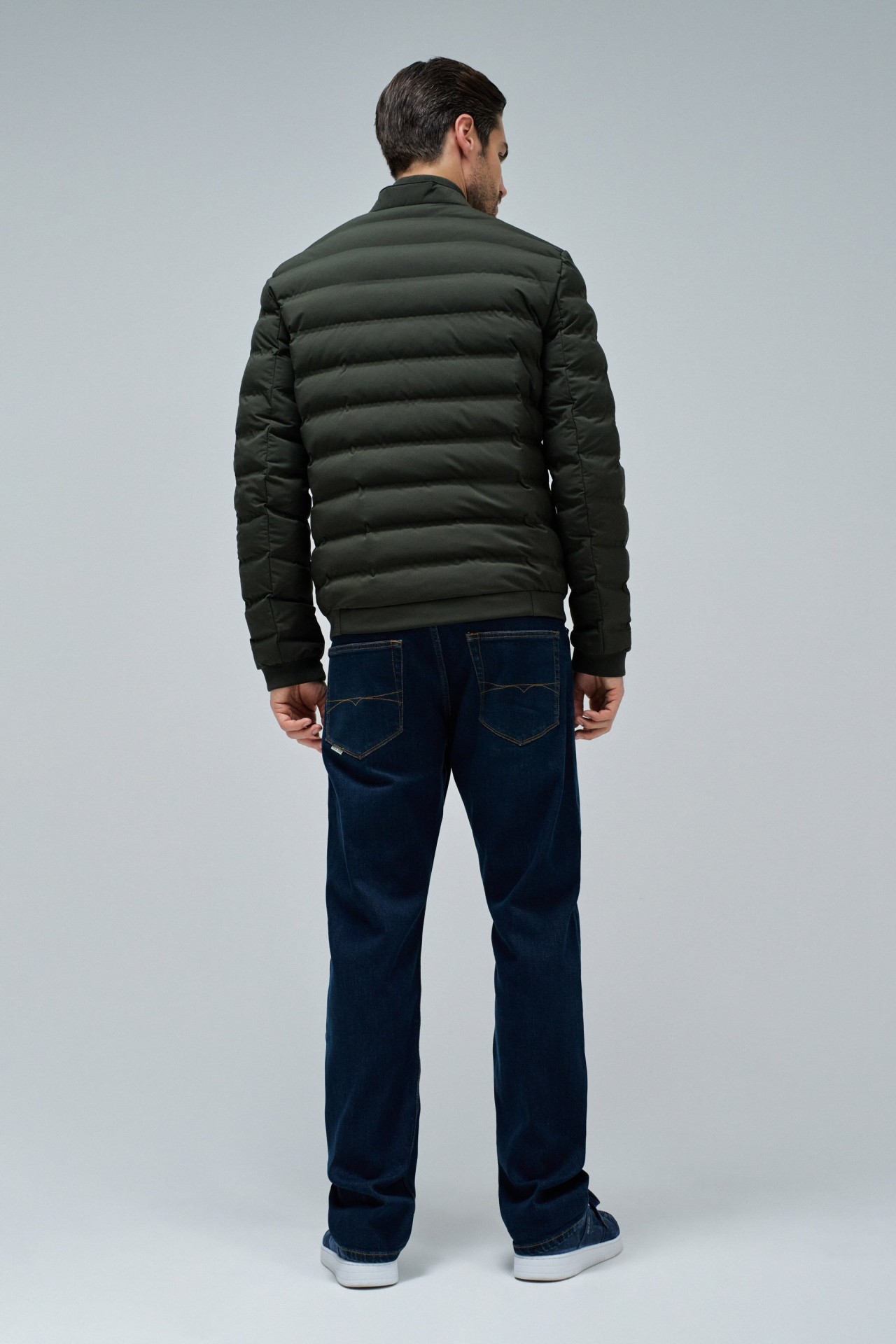 PUFFER JACKET WITH POCKETS