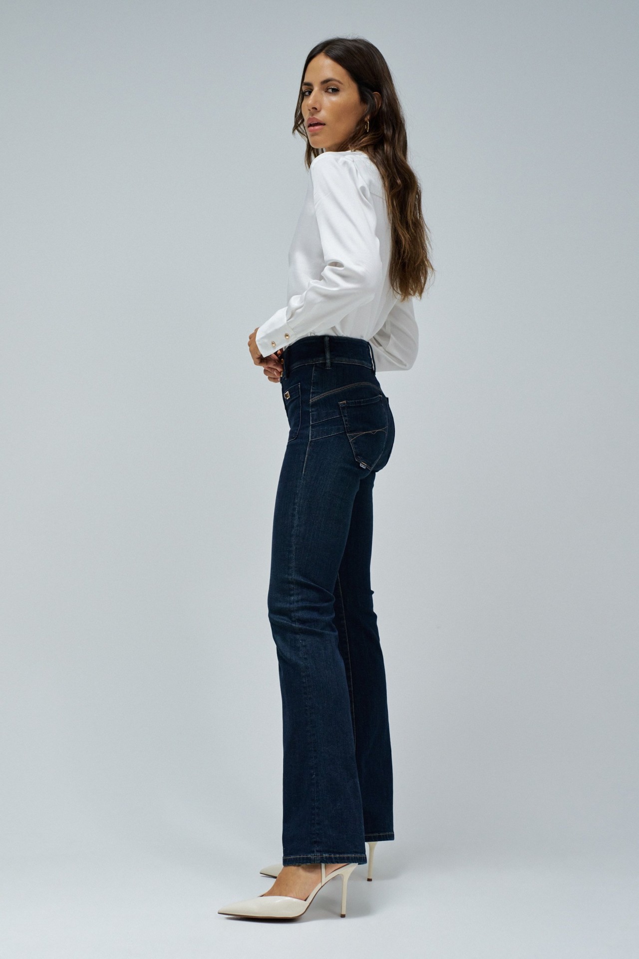 VAQUEROS SECRET PUSH IN BOOTCUT