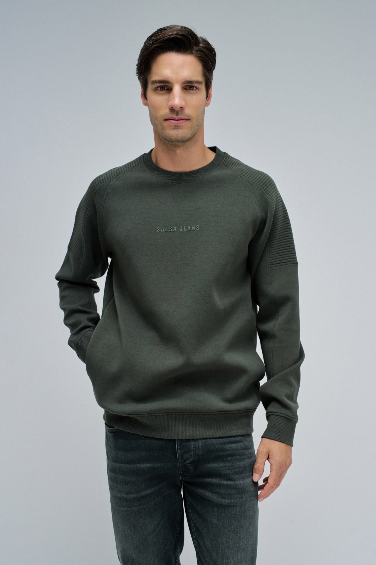 SUDADERA CON LOGO