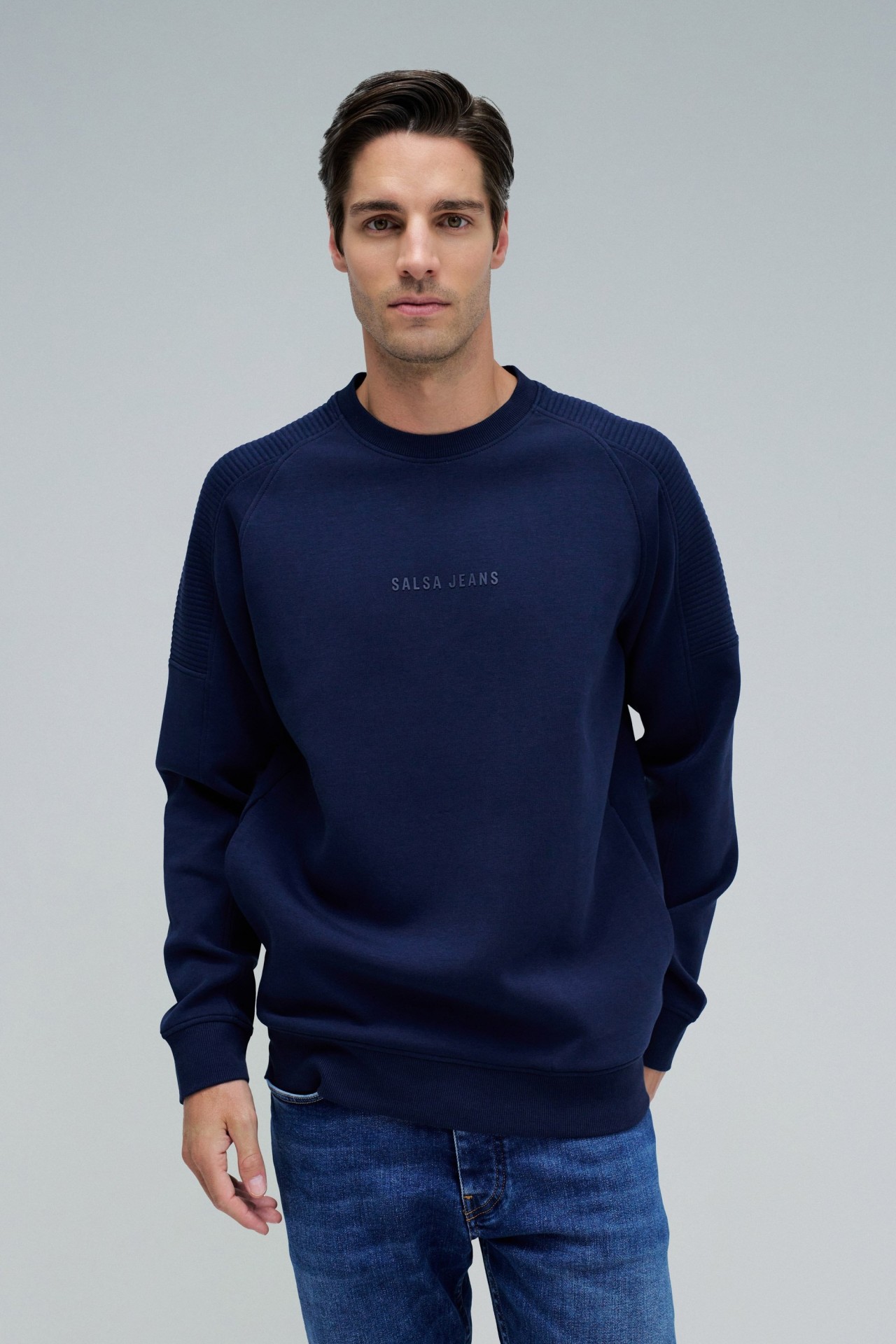 SUDADERA CON LOGO