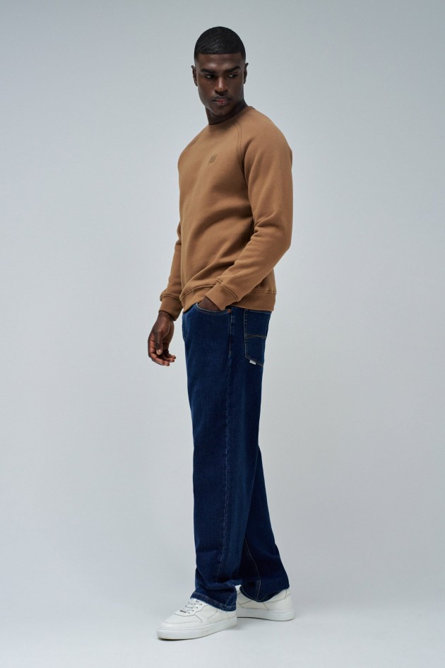SWEATSHIRT WITH BRANDING