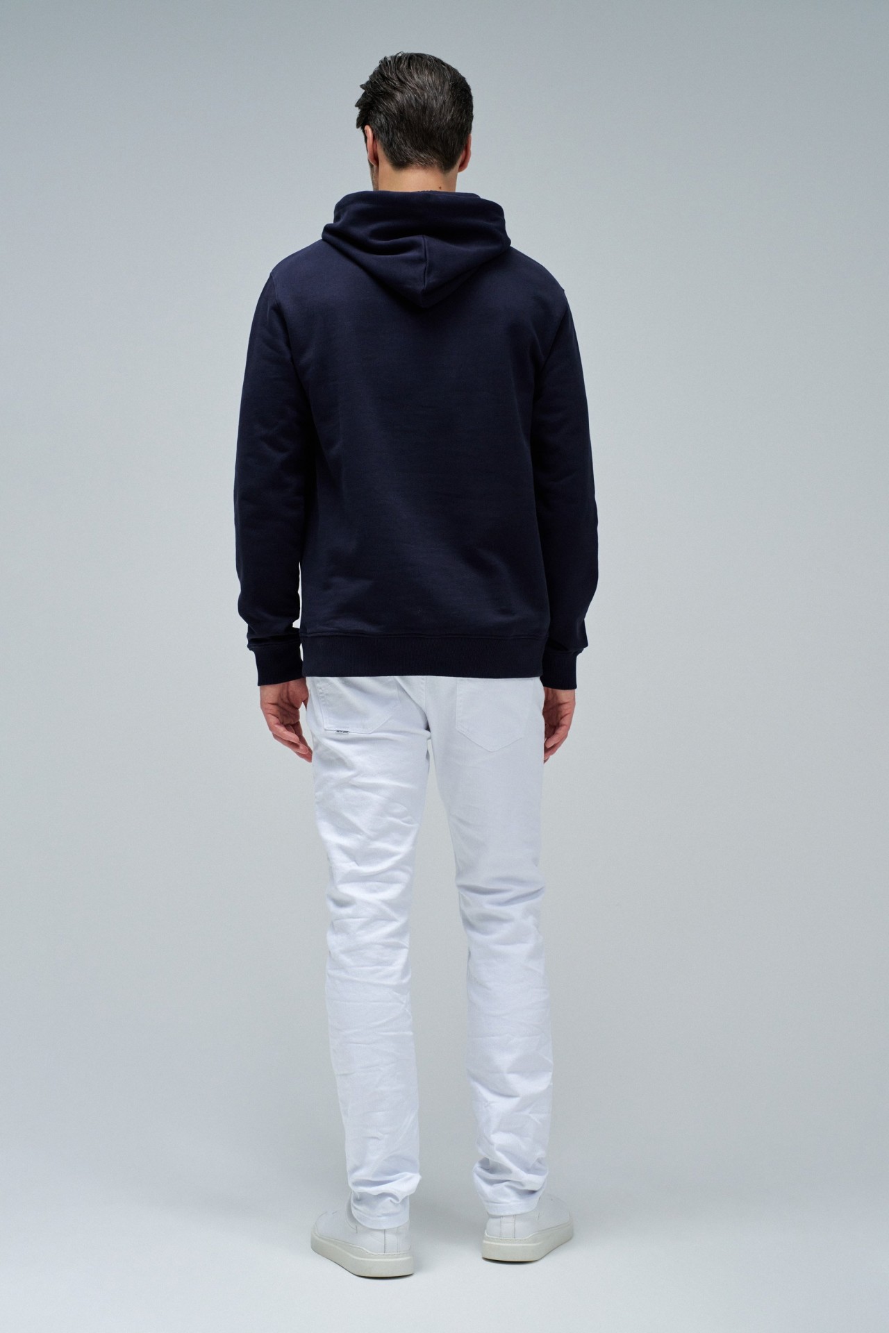 SUDADERA CON LOGO