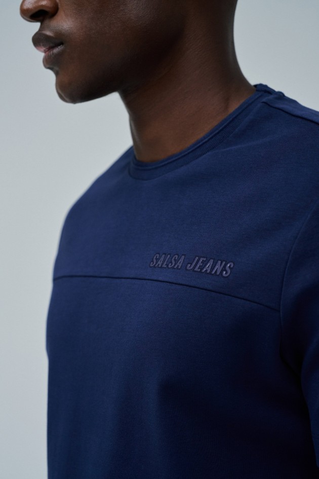 T-SHIRT COM BRANDING