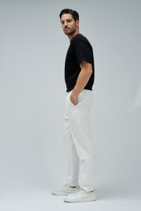 CAL�AS JOGGERS EM MALHA