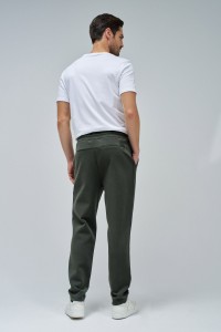 CAL�AS JOGGERS EM MALHA