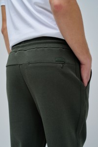 CAL�AS JOGGERS EM MALHA