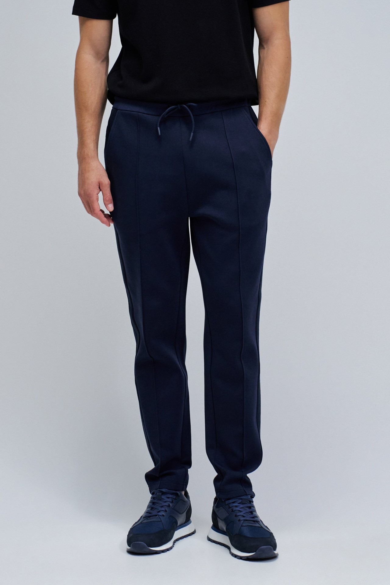 CAL�AS JOGGERS EM MALHA