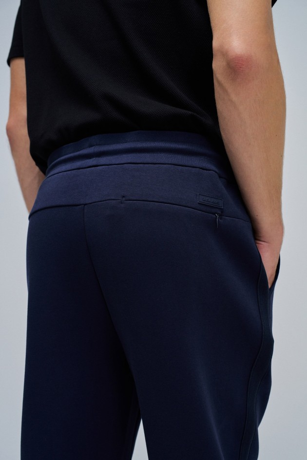 CALÇAS JOGGERS EM MALHA