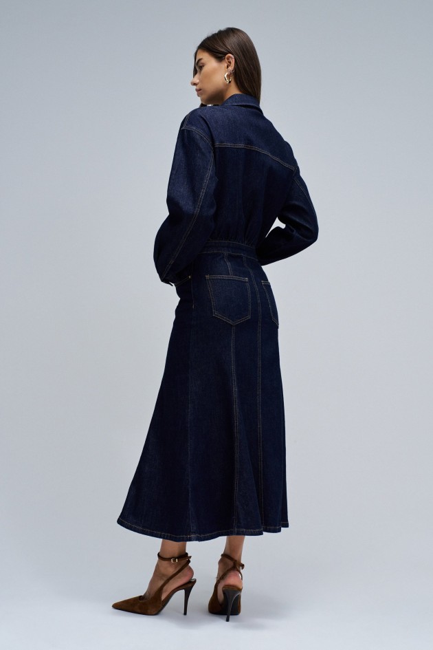 VESTIDO MIDI EN VAQUERA