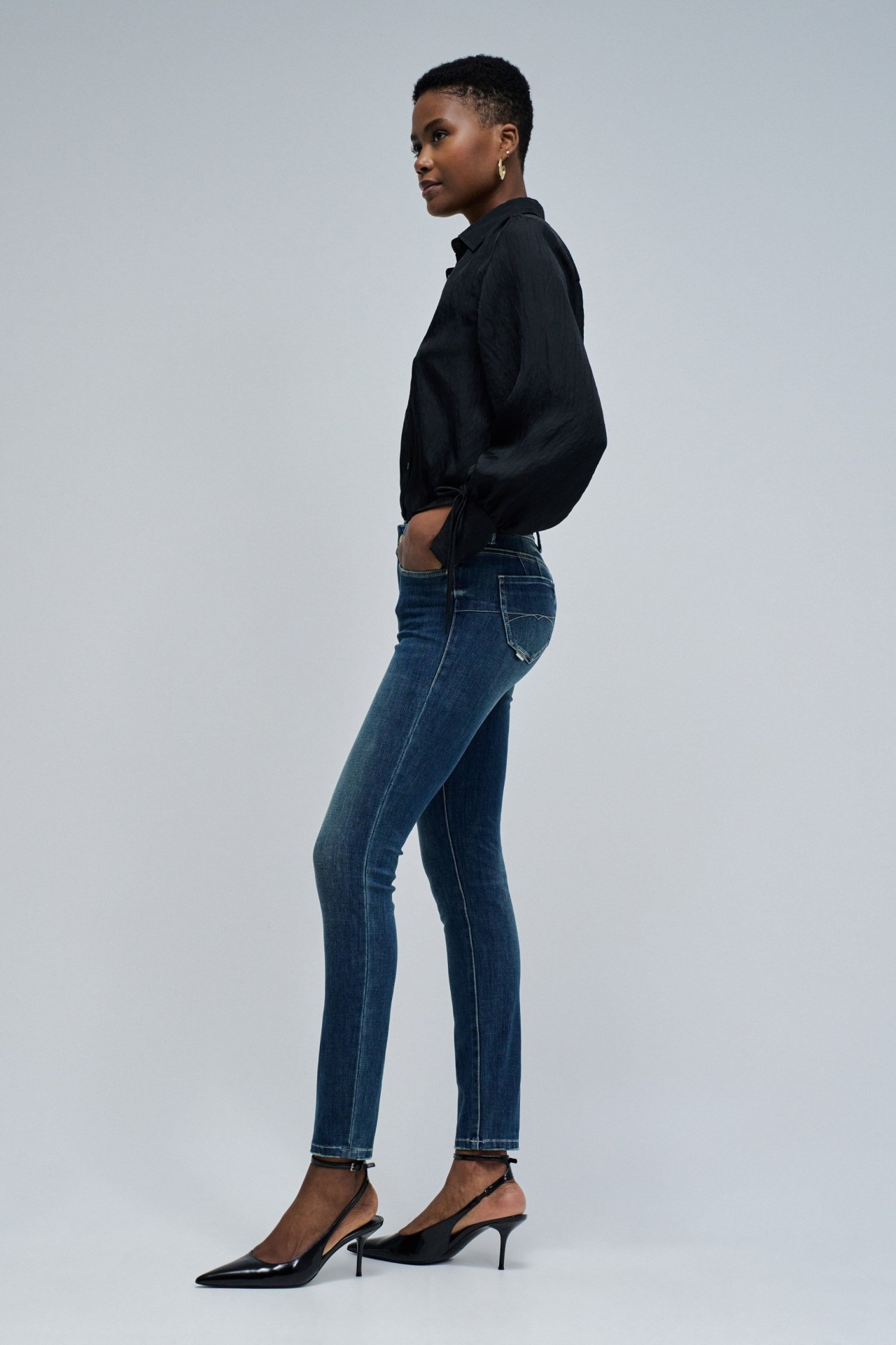 VAQUEROS WONDER PUSH UP SKINNY