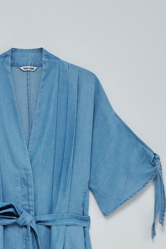 HELLBLAUE BLUSE