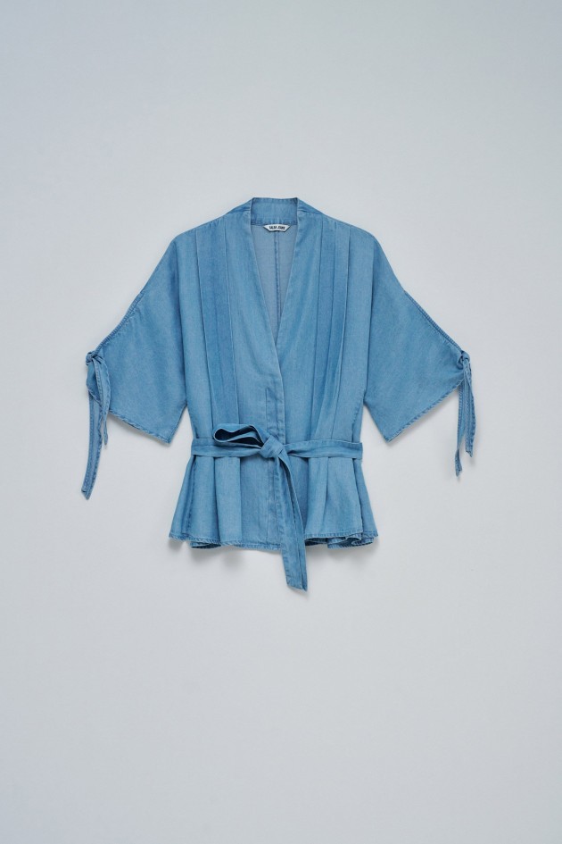 HELLBLAUE BLUSE