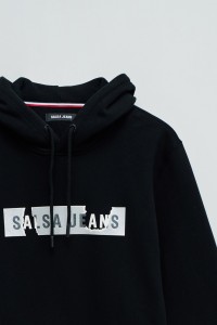 HOODIE COM BRANDING