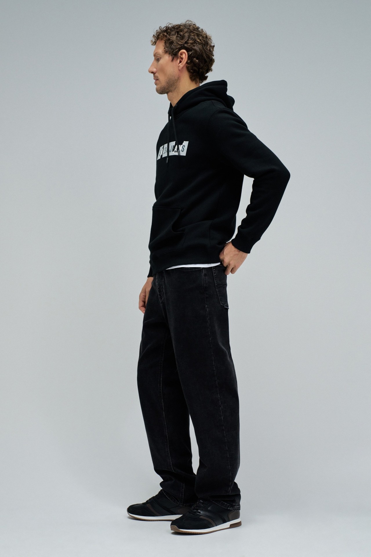 HOODIE COM BRANDING