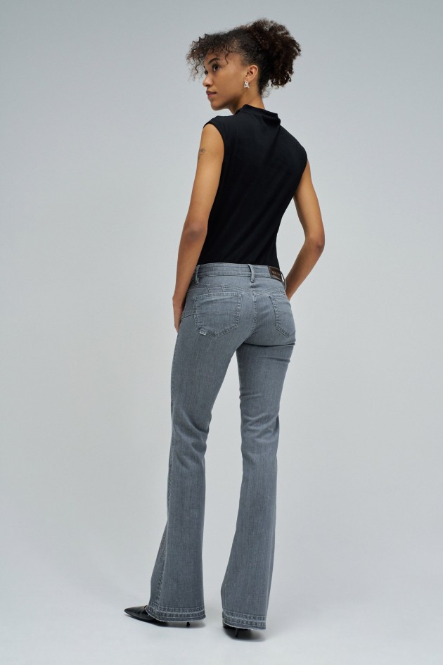 WONDER PUSH UP FLARE JEANS