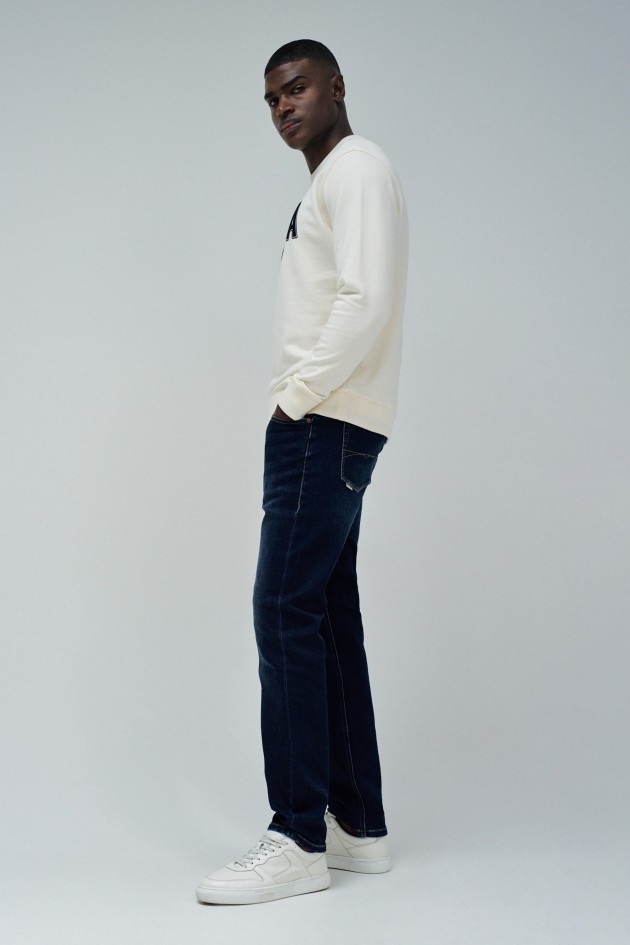 SWEATSHIRT WITH BRANDING