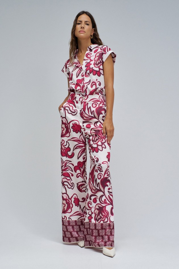 REGULAR FIT WITH FLORAL PRINT TROUSERS