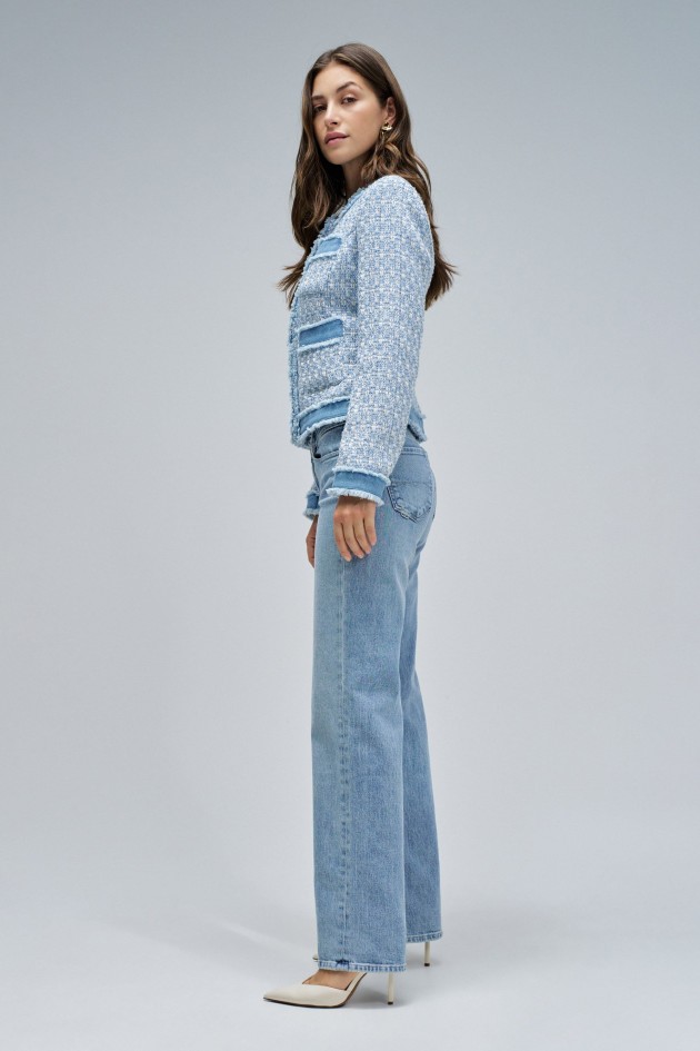 CASACO DE TWEED COM DETALHES EM DENIM