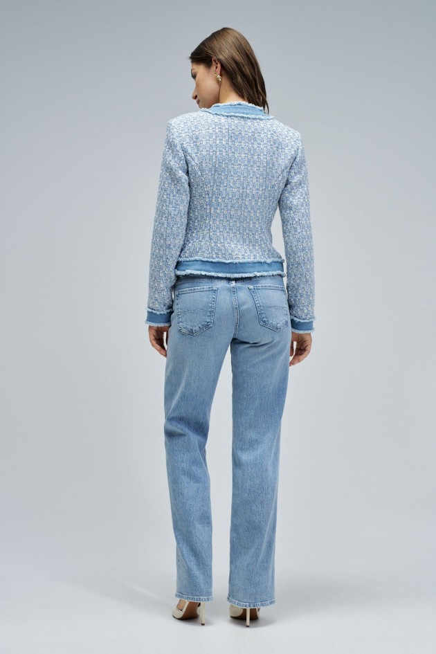 CASACO DE TWEED COM DETALHES EM DENIM