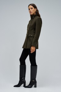 SHORT WOOLLEN COAT