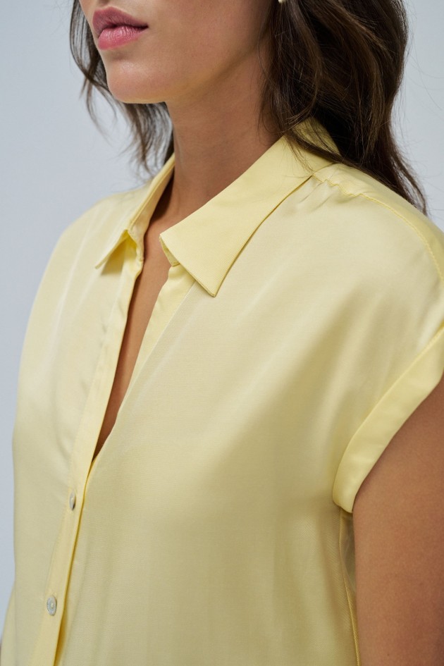 PLAIN FLUID BLOUSE