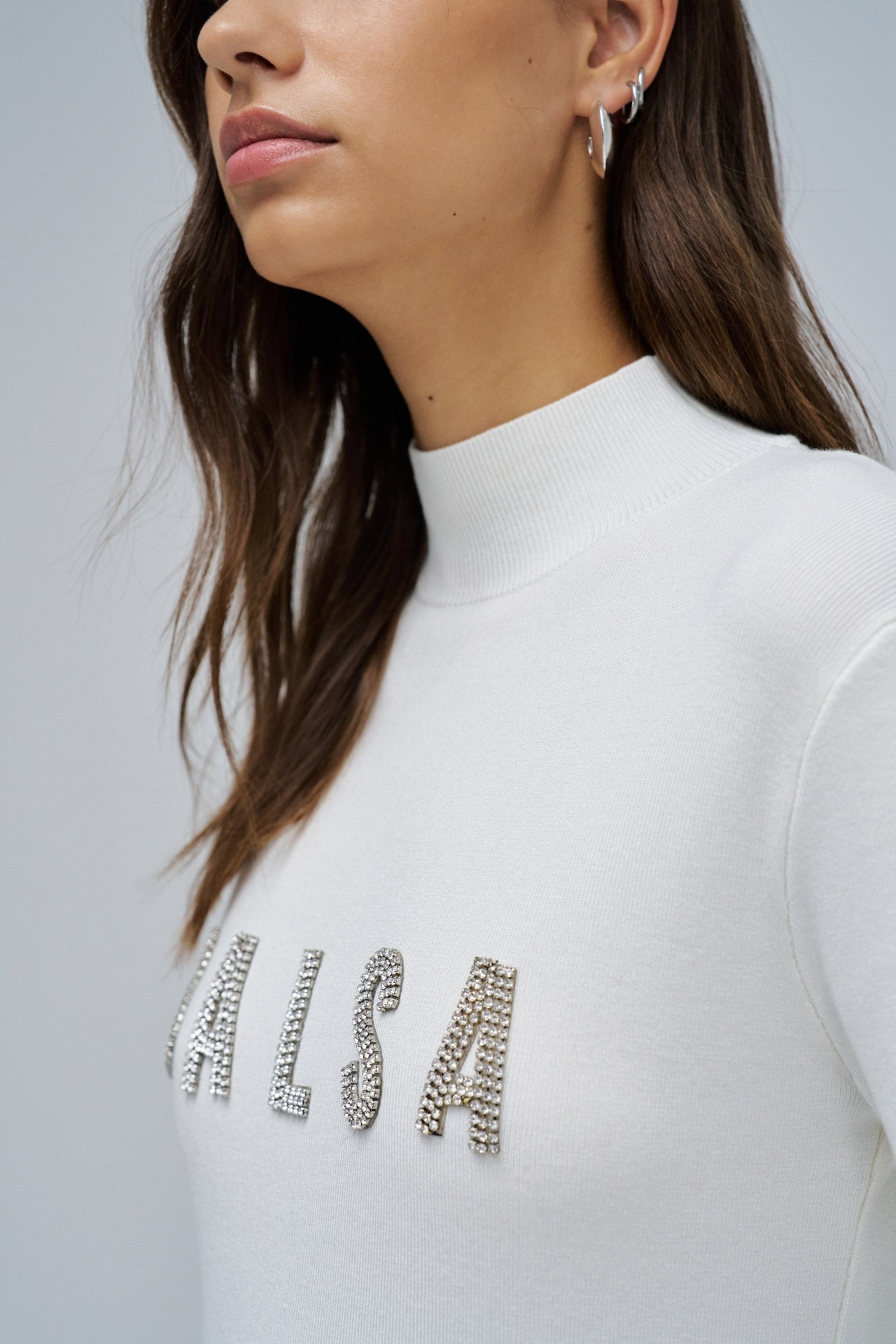 RIBBED KNIT SWEATER WITH BRANDING