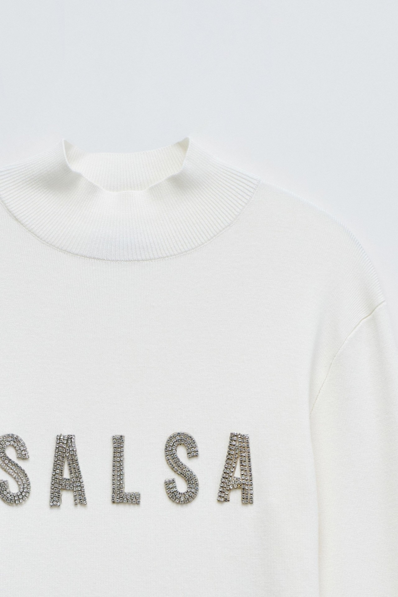 RIBBED KNIT SWEATER WITH BRANDING