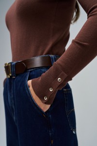 HIGH NECK SWEATER