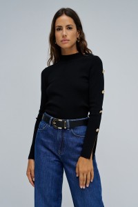 CAMISOLA DE MALHA COM BOT�ES DOURADOS