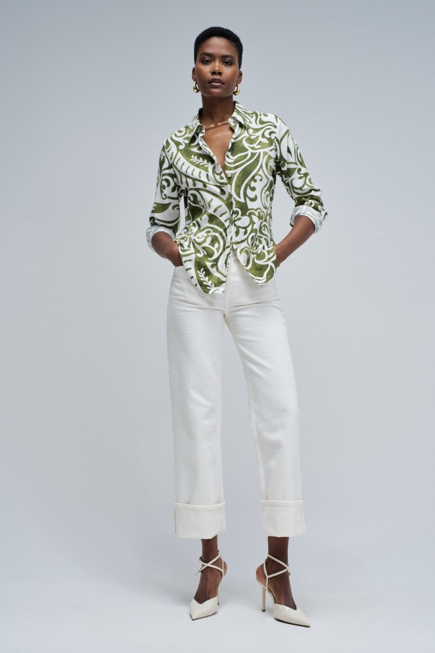 CAMISA CON ESTAMPADO
