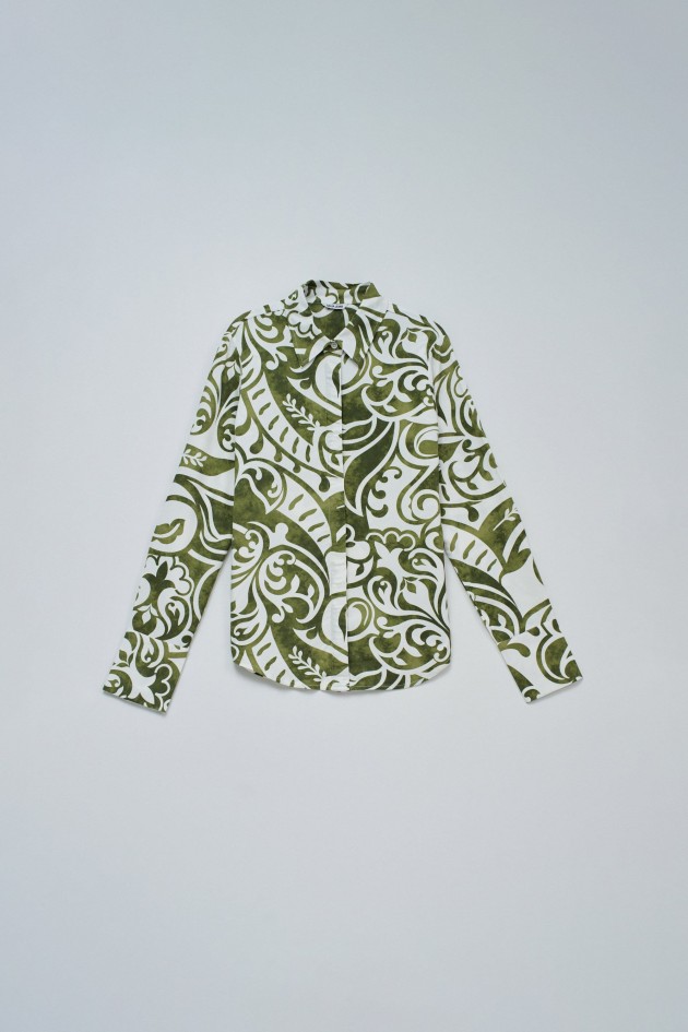 CAMISA CON ESTAMPADO