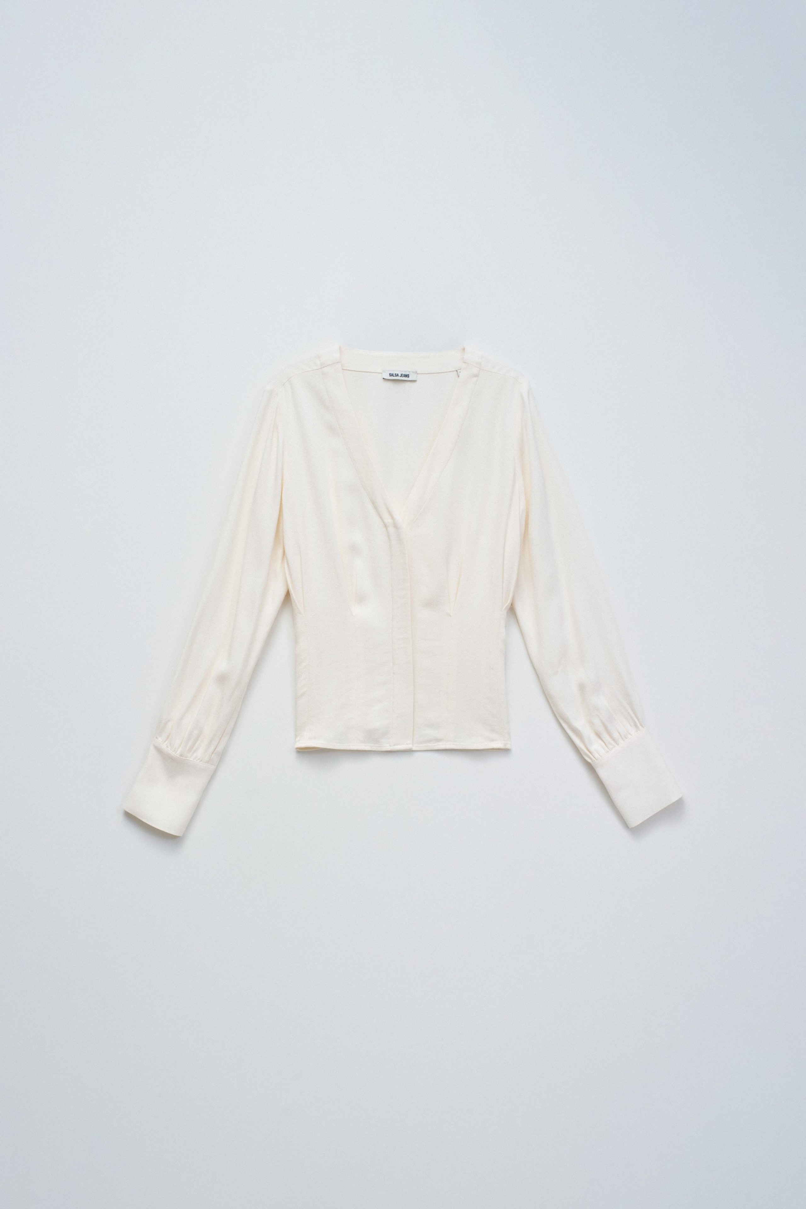 BLUSA ESTILO ESPARTILHO