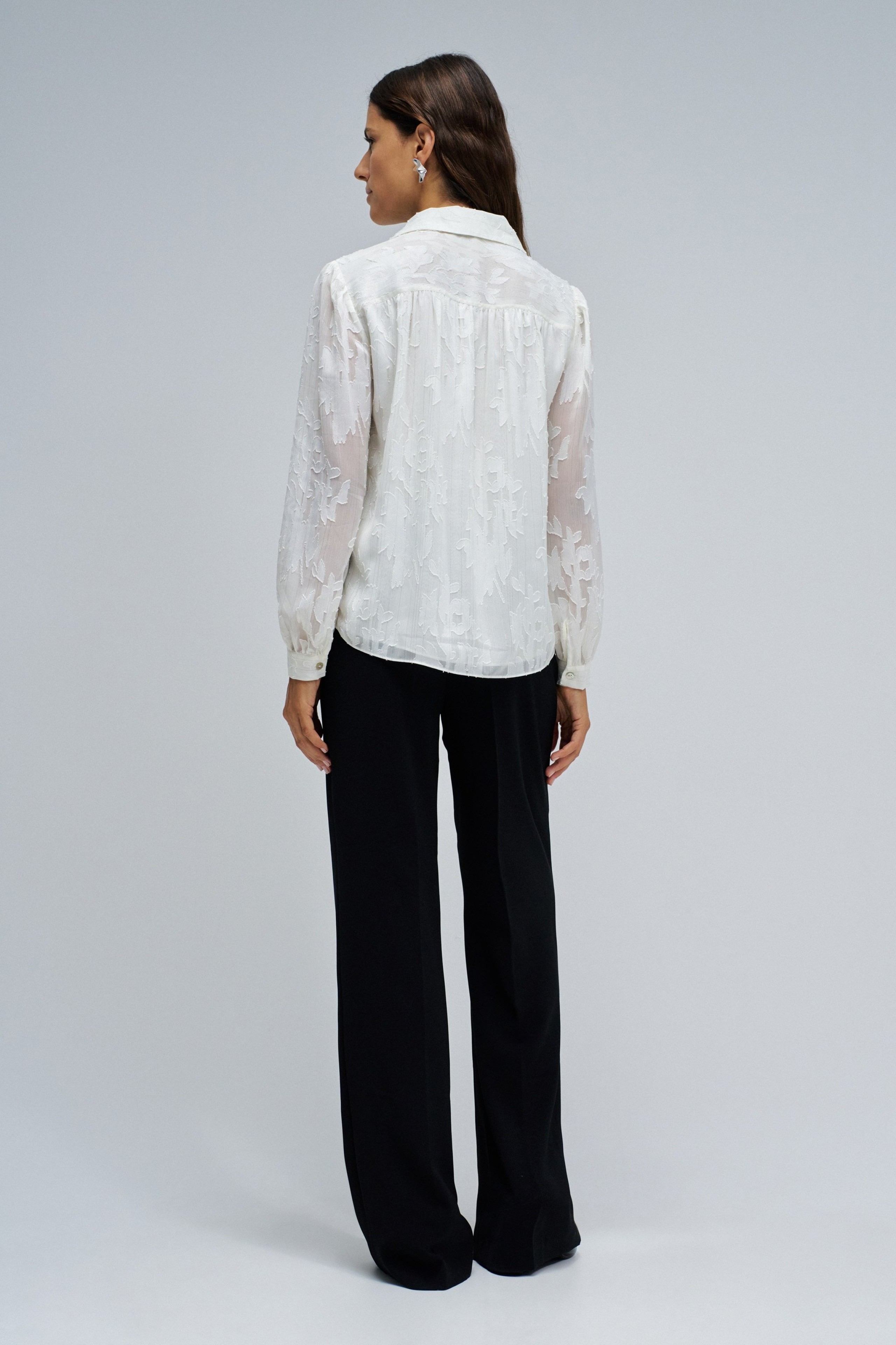 BLUSA COM JACQUARD