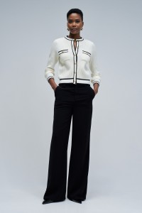 CARDIGAN COM BOT�ES DOURADOS