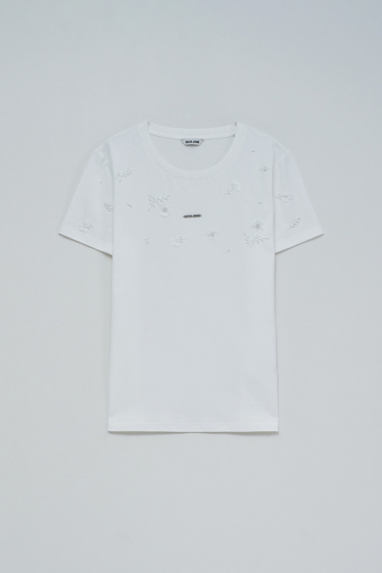 T-SHIRT WITH BEADS