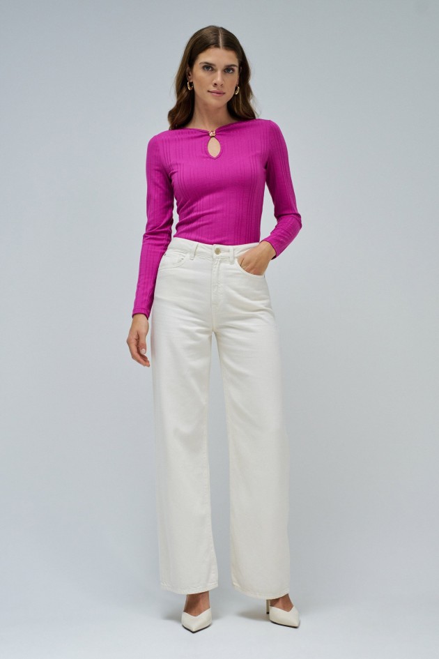 PULL EN MAILLE C�TEL�E