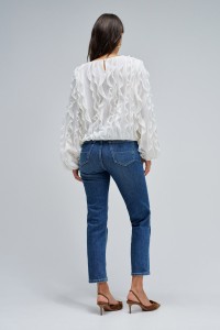 BLUSA COM FOLHOS