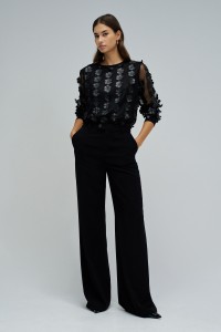 SWEATER WITH THREE-DIMENSIONAL EFFECT