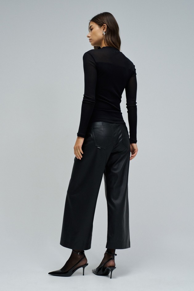 PULL EN TULLE