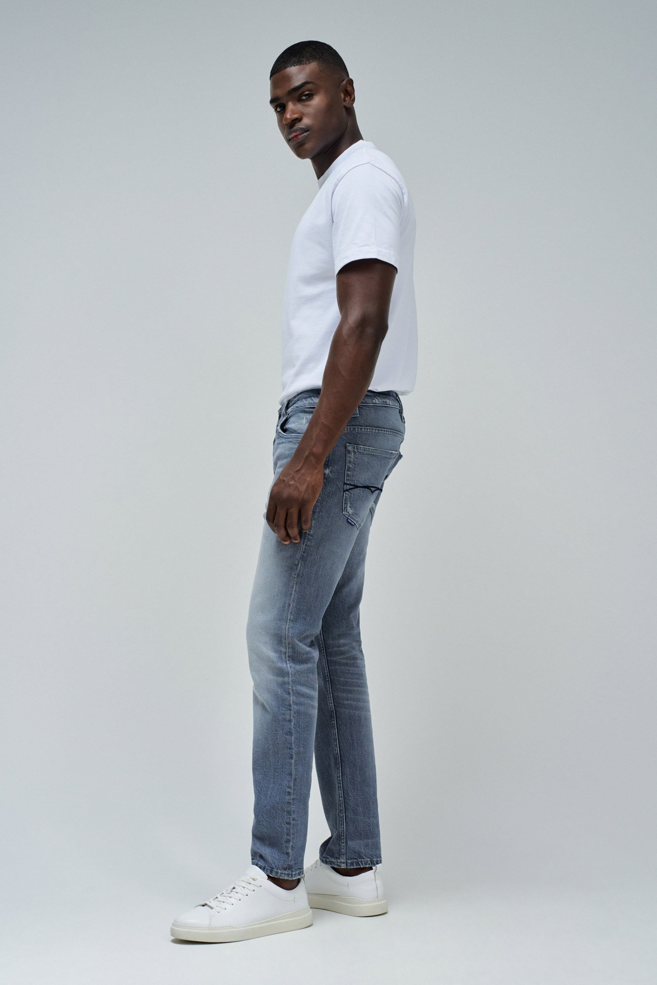 JEANS REGULAR FIT CRAFT SERIES