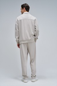 SUDADERA CON MEDIA CREMALLERA