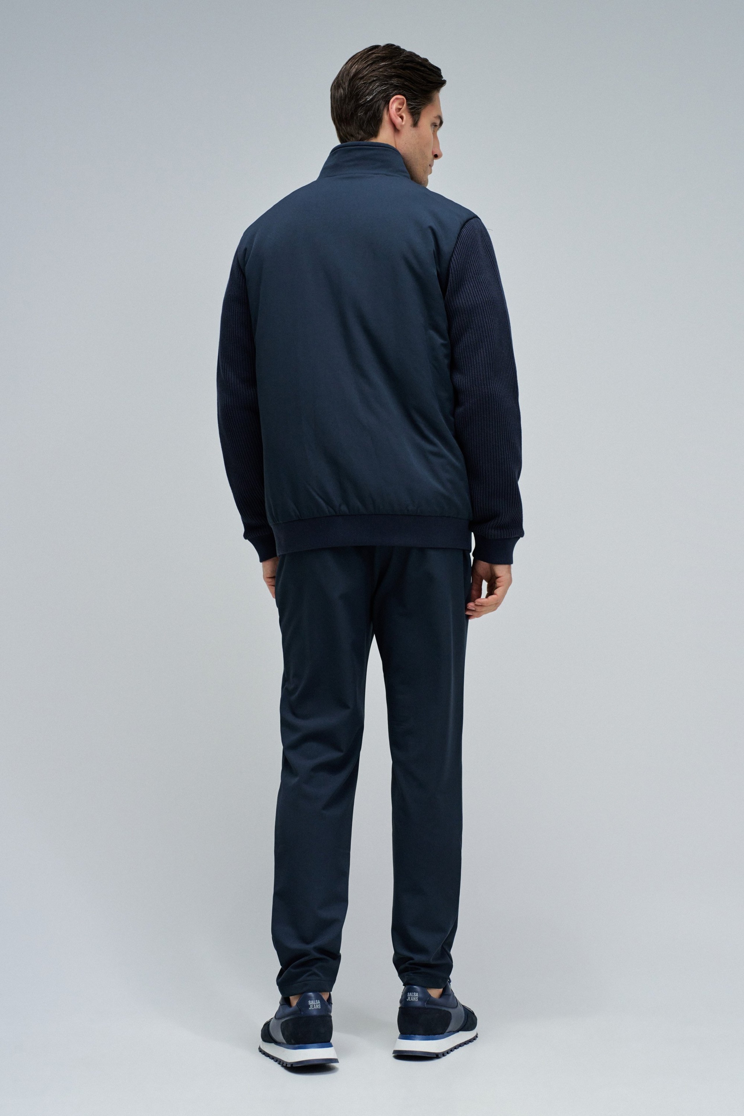 PADDED COAT WITH MIXED MATERIALS