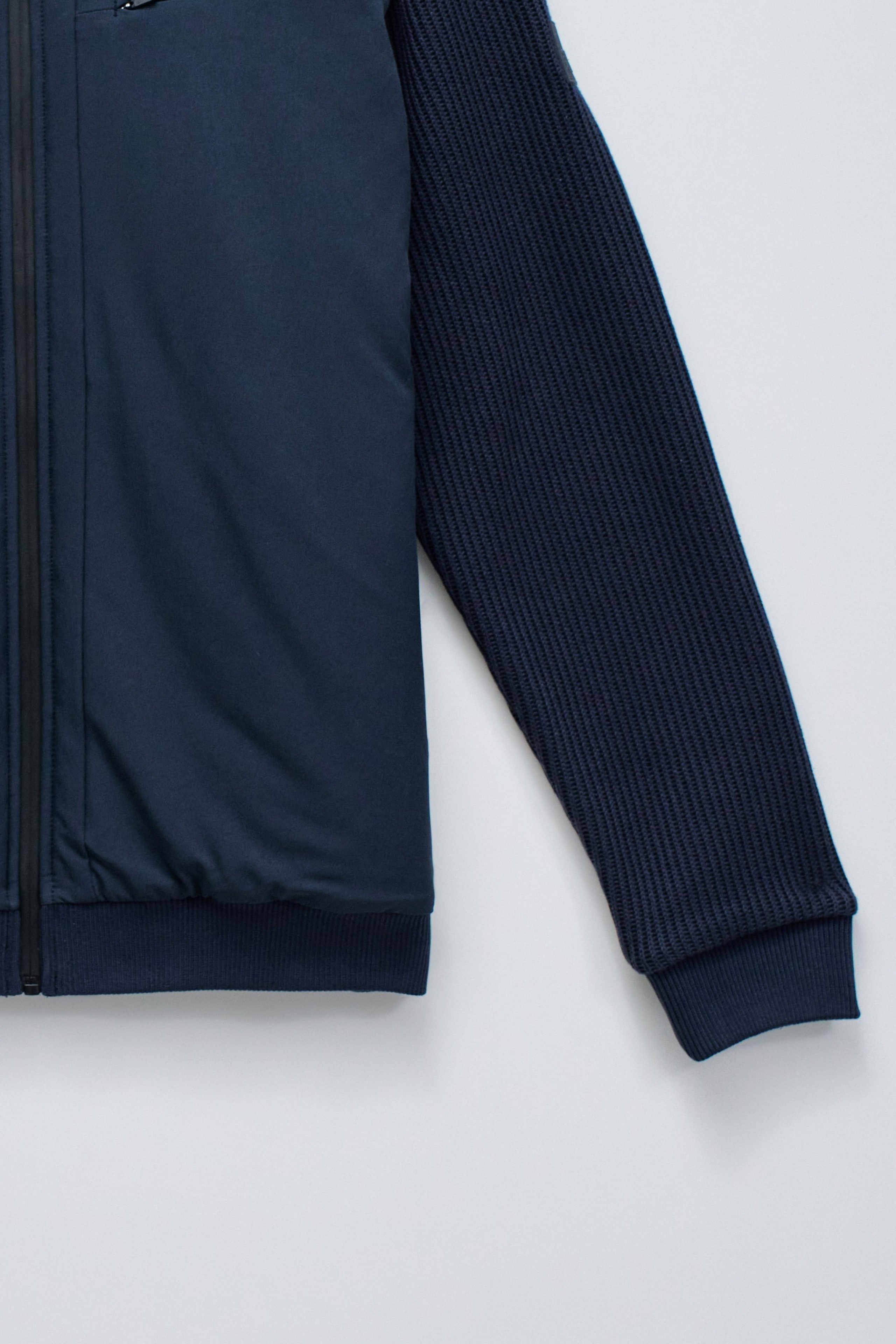 PADDED COAT WITH MIXED MATERIALS