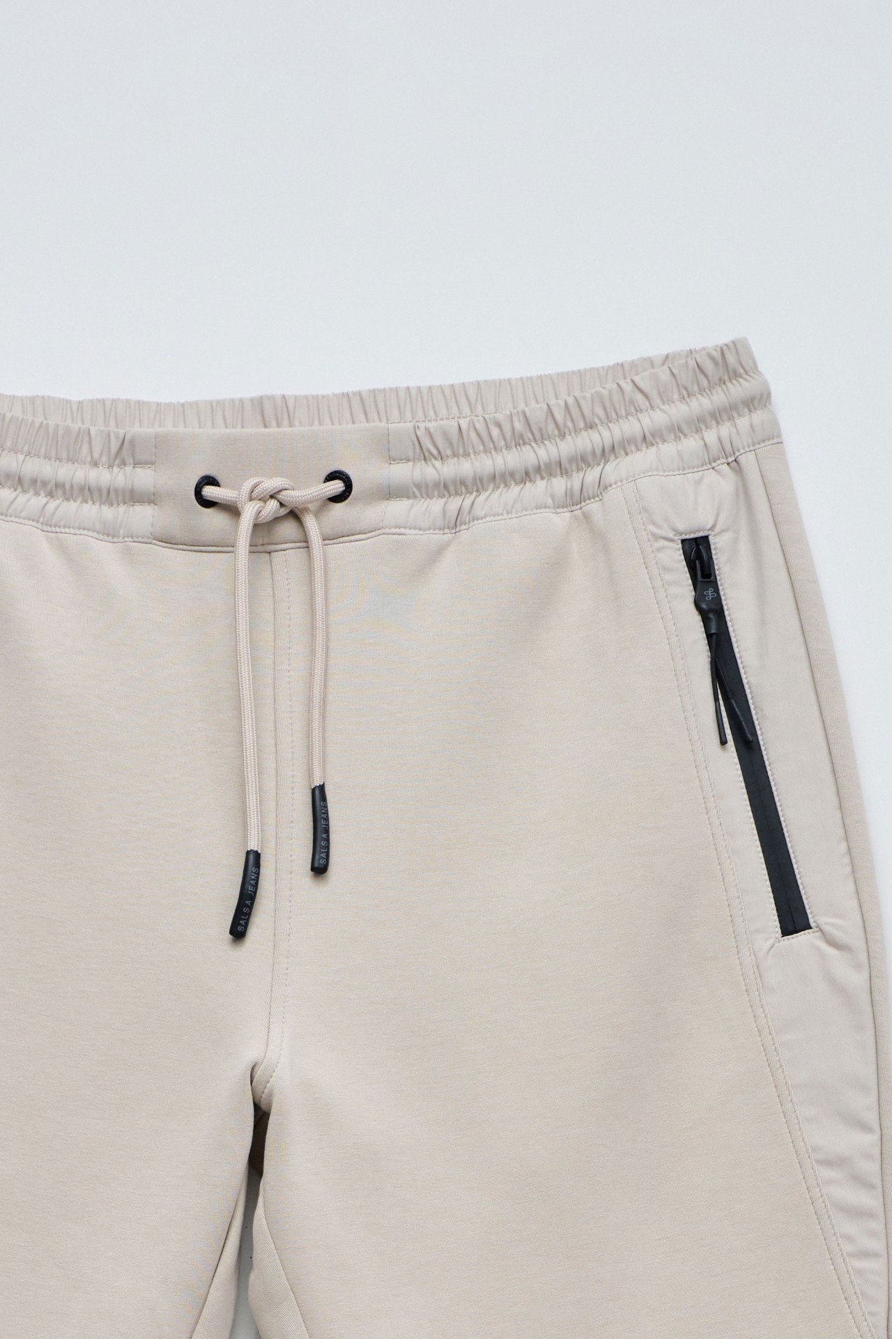 PANTALONES JOGGERS SLIM FIT DE PUNTO