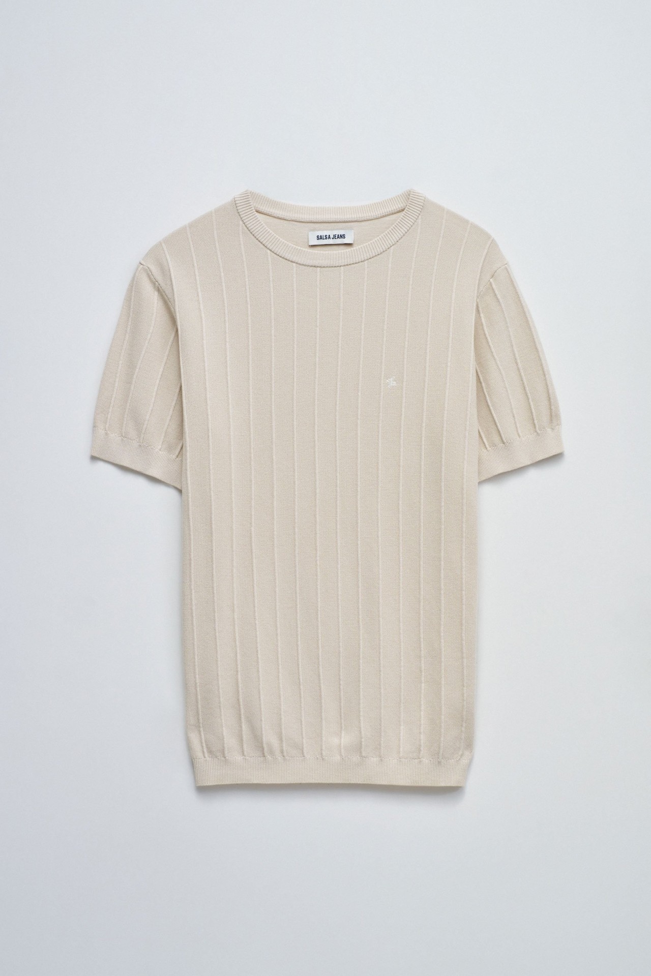 TEXTURED T-SHIRT