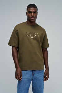 T-SHIRT COM BRANDING