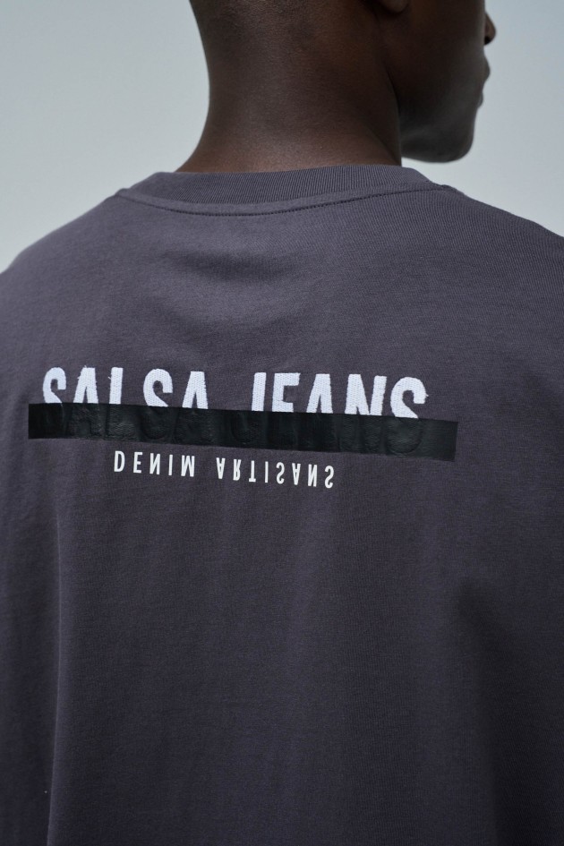 T-SHIRT CON BRANDING